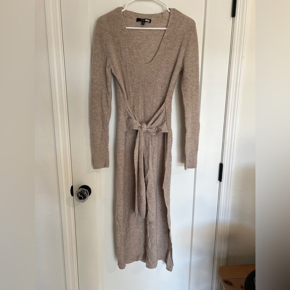 Toccin Stevie Tie-Front Dress - Picture 1 of 10